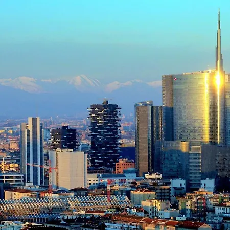 Citylife - Fiera - 100m M1 - Ac -wi-fi Apartmán *